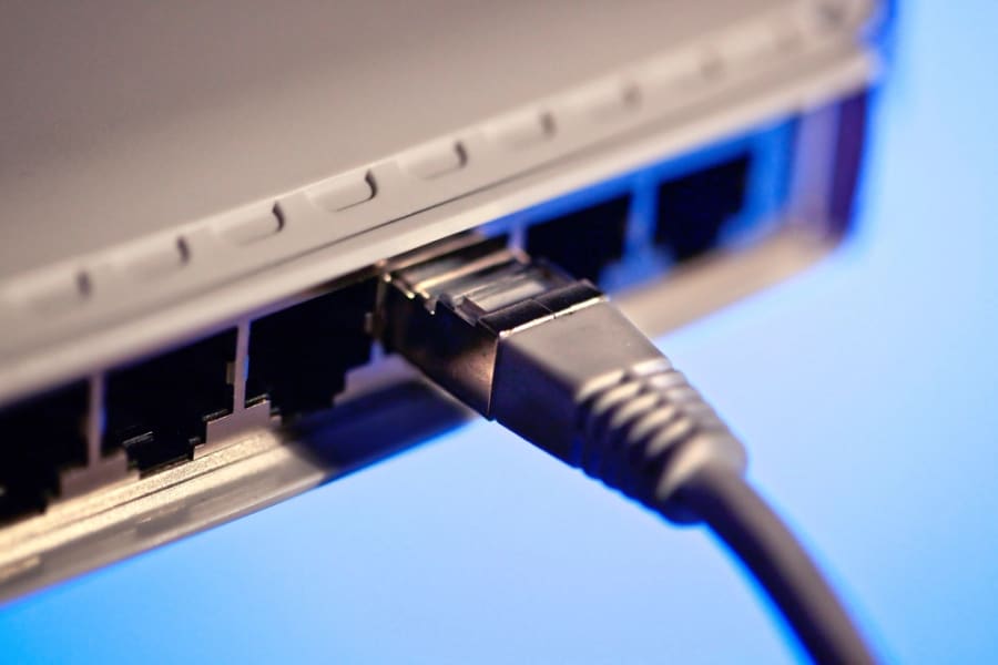 Netzwerk & Monitoring